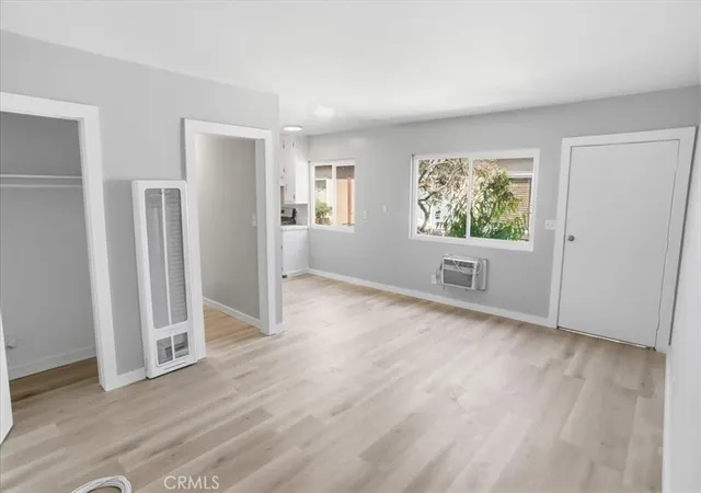 3rd image of 24047 Arch St, Newhall, CA 91321 | MLS# SR26079376