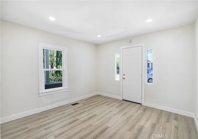 3rd image of 1143 Orange, Redlands, CA 92374 | MLS# CV26080345