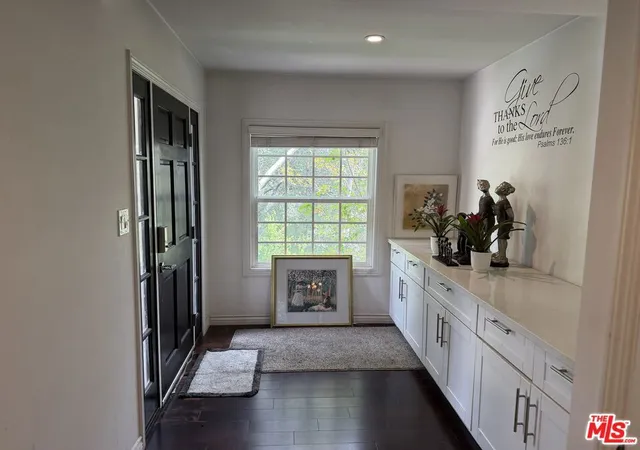 image of 3759 Lockerbie Ln, Glendale, CA 91208 | MLS# 26720307