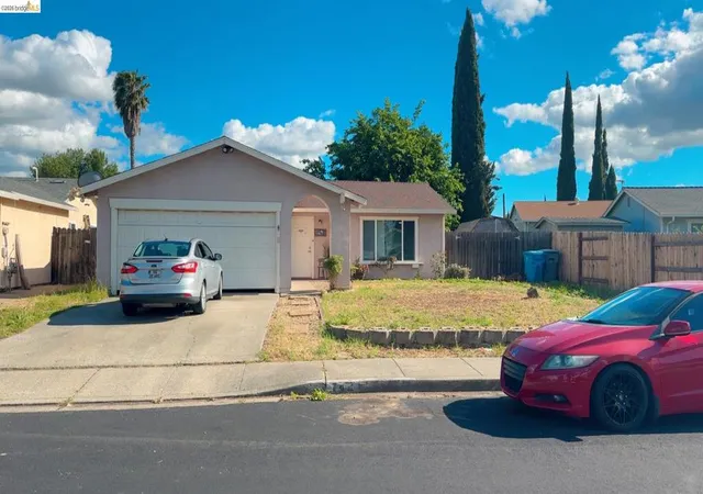 Homes for sale in Vacaville, CA | 742 Northampton Dr, Vacaville, CA 95687 | MLS# 41130873