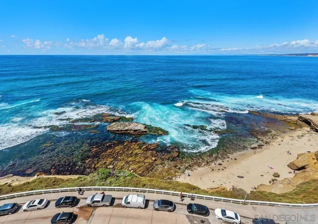 2nd image of 939 Coast, La Jolla, CA 92037