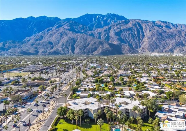 2nd image of 1660 S La Reina Wy, Palm Springs, CA 92264
