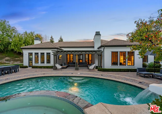 Photo 2 of Sale Pending at 25400 Prado De Las Peras, Calabasas, CA 91302 | MLS# 26725709 | Listing updated on 2026-08-05