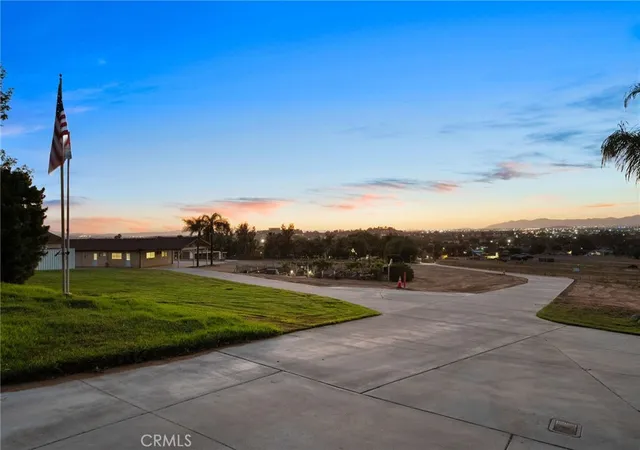 Photo 2 of Single family home for sale at 5334 Agate St, Jurupa Valley, CA 92509 | MLS# IG26079833 | Listing updated on 2026-10-03