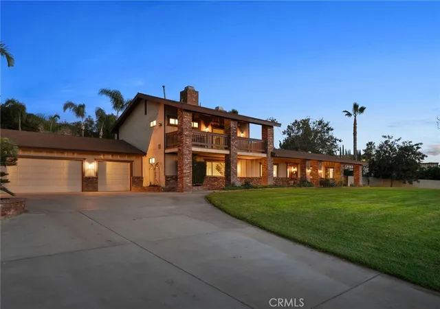 Photo 3 of Single family home for sale at 5334 Agate St, Jurupa Valley, CA 92509 | MLS# IG26079833 | Listing updated on 2026-10-03
