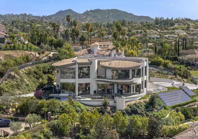 Homes for sale in Poway, CA | 13220 Highlands Ranch Rd, Poway, CA 92064 | MLS# 260008808SD