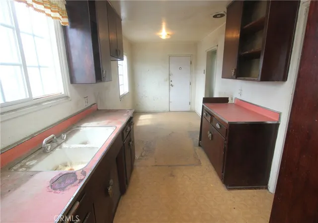 Photo 4 of Single family home for sale at 538 Wood, Santa Ana, CA 92703 | MLS# DW26080650 | Listing updated on 2026-09-21