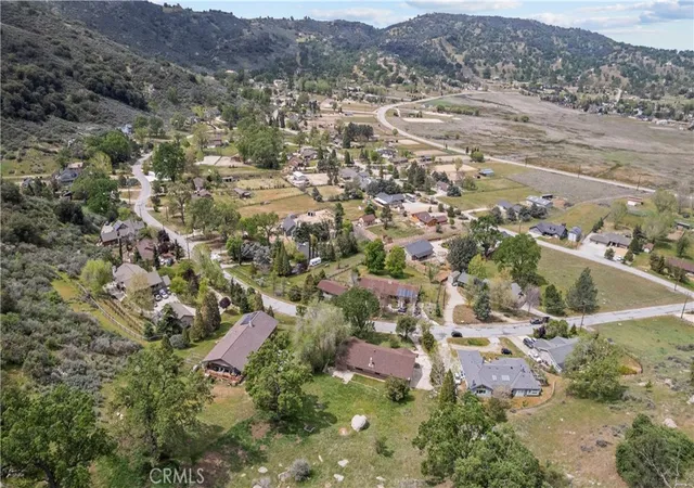 Homes for sale in Tehachapi, CA | 29570 Butterfield, Tehachapi, CA 93561 | MLS# BB26079362