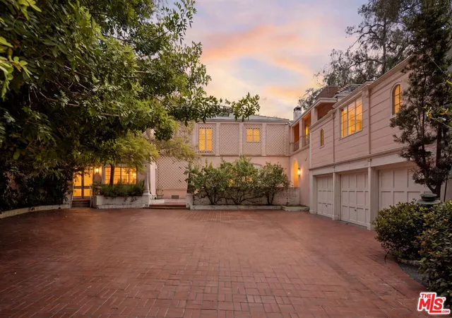 Photo 2 of Mansion for sale at 10934 Bellagio Rd, Los Angeles, CA 90077 | MLS# 26712731 | Listing updated on 2026-09-22