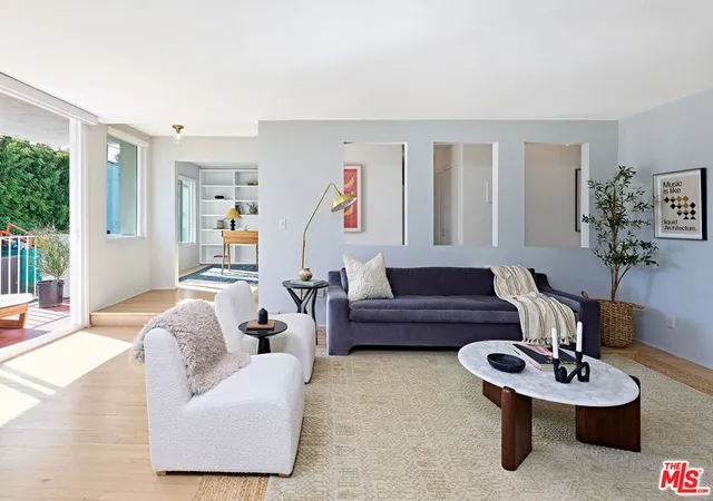 Homes for sale in Santa Monica, CA | 1020 19th St #6, Santa Monica, CA 90403 | MLS# 26650433