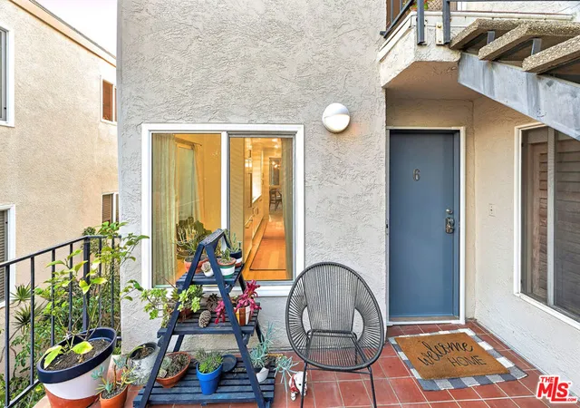 Homes for sale in Santa Monica, CA | 1020 19Th St, Santa Monica, CA 90403