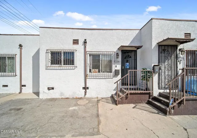 4th image of 9206 Hoover St, Los Angeles, CA 90044 | MLS# 226001721
