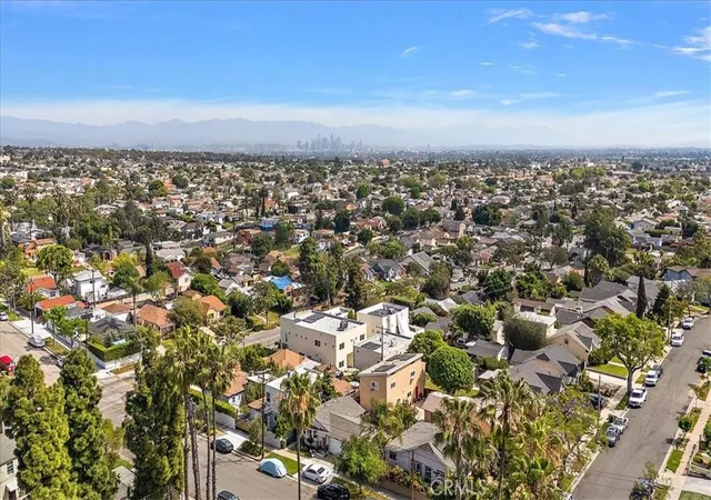 Homes for sale in Inglewood, CA | 642 Fairview Boulevard, Inglewood, CA 90302 | Houzeo