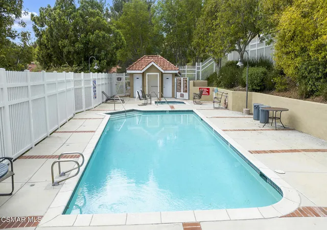 4th image of 2731 Erringer Rd #28, Simi Valley, CA 93065 | MLS# 226001722