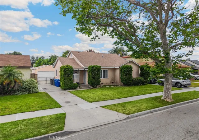 Homes for sale in Lakewood, CA | 6149 Blackthorne, Lakewood, CA 90712 | MLS# RS26080933