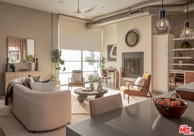 Homes for sale in Santa Monica, CA | 1534 17th St #105, Santa Monica, CA 90404 | MLS# 26723103
