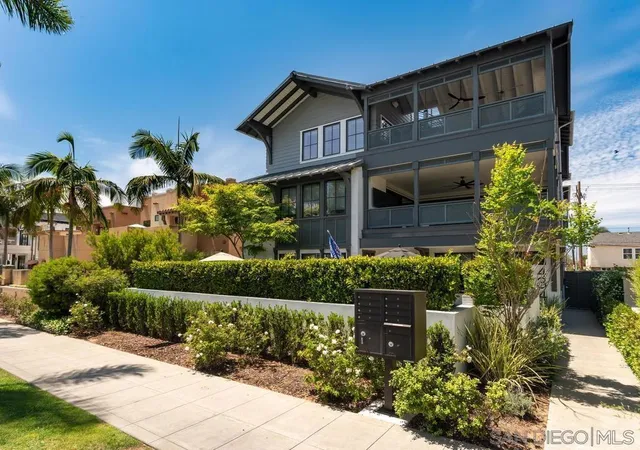 Photo 1 of Sale Pending at 434 Orange Ave #3B, Coronado, CA 92118 | MLS# 260008861SD | Listing updated on 2026-09-18