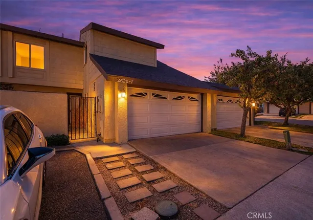 1st image of 2620 Tustin Ave N #F, Santa Ana, CA 92705 | MLS# IG26080975