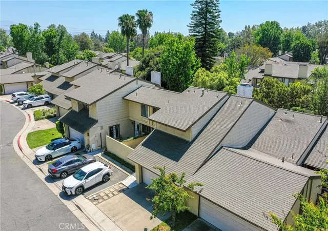 5th image of 2620 Tustin Ave N #F, Santa Ana, CA 92705 | MLS# IG26080975