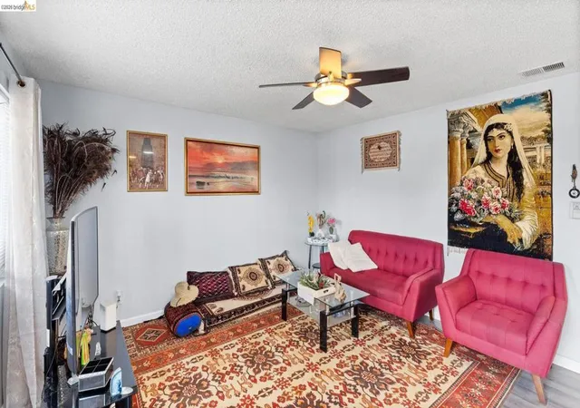 5th image of 2110 Peppertree, Antioch, CA 94509