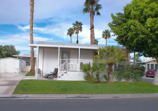 Photo 3 of Manufactured home for sale at 84136 Ave 44, #222 #222, Indio, CA 92203 | MLS# 219146441DA | Listing updated on 2026-04-15