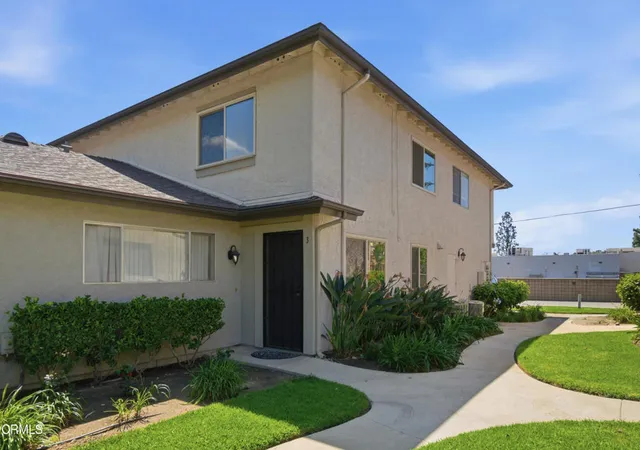 Homes for sale in Simi Valley, CA | 2057 Calle La Sombra #3, Simi Valley, CA 93063 | MLS# V1-35815