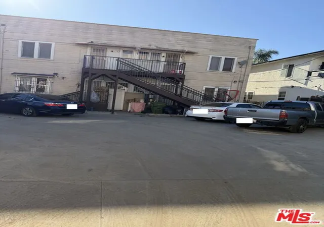 4th image of 1438 Magnolia Ave, Los Angeles, CA 90006 | MLS# 26721929