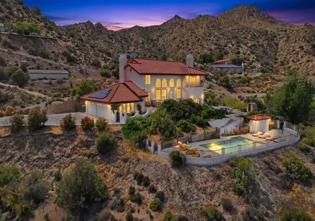 Homes for sale in Yucca Valley, CA | 53806 Ridge Rd, Yucca Valley, CA 92284 | MLS# 219146447DA