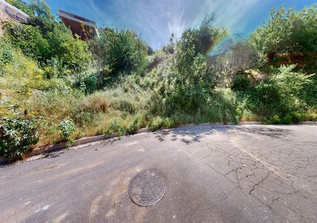 Photo 1 of Land for sale at 3810 Knobhill Dr, Sherman Oaks, CA 91423 | MLS# 219146455DA | Listing updated on 2026-04-15