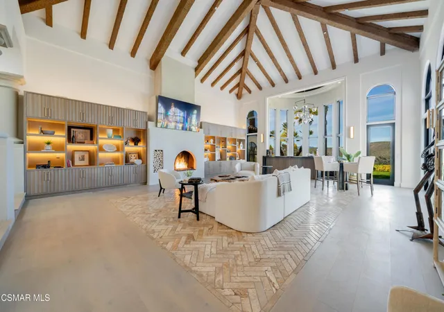 4th image of 1090 Vista Ridge Ln, Westlake Village, CA 91362 | MLS# 226001738