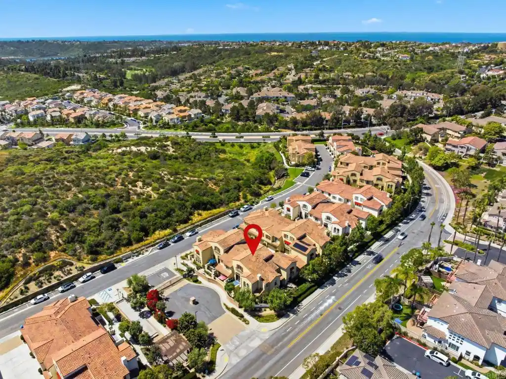 Listing Photo 1 - Condo for sale in 1678 Fairlead Ave located at 1678 Fairlead Ave, Carlsbad, CA 92011 - Unit 1678 Fairlead Ave