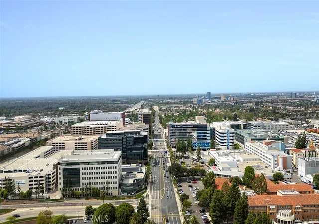 2nd image of 700 W La Veta, Orange, CA 92868