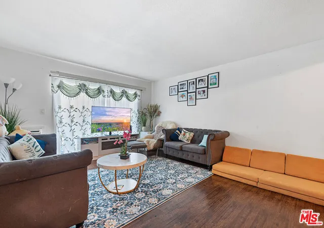 4th image of 550 W Regent St #124, Inglewood, CA 90301 | MLS# 26732093