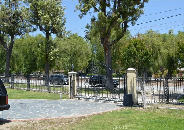 Photo 2 of Sale Pending at 2215 N Euclid, Upland, CA 91784 | MLS# IG26081574 | Listing updated on 2026-09-30