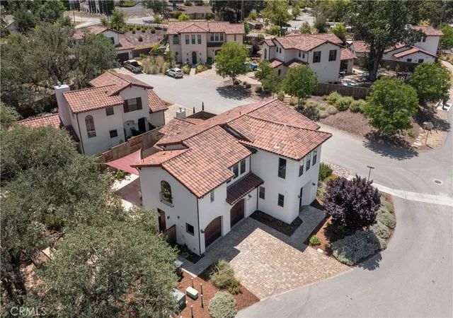 Homes for sale in Atascadero, CA | 9320 Via Castillo, Atascadero, CA 93422 | MLS# PI26077937