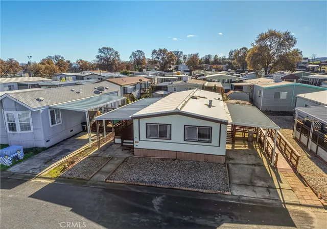 Photo 4 of Manufactured home for sale at 1025 Martin St #10, Lakeport, CA 95453 | MLS# LC26080560 | Listing updated on 2026-09-29