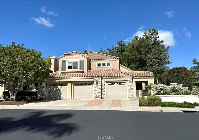 Homes for sale in Rancho Santa Margarita, CA | 76 Hillrise, Rancho Santa Margarita, CA 92679 | MLS# OC26079958