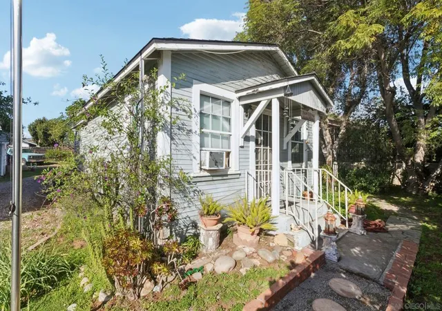 1st image of 1014 Sumner, El Cajon, CA 92021 | MLS# 260008951SD