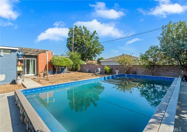 Photo 3 of Single family home for sale at 1333 Singingwood, Pomona, CA 91767 | MLS# MB26076854 | Listing updated on 2026-04-17