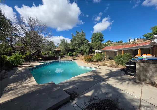 Photo 3 of Single family home for sale at 45695 Buckeye, Hemet, CA 92544 | MLS# PW26079371 | Listing updated on 2026-10-07