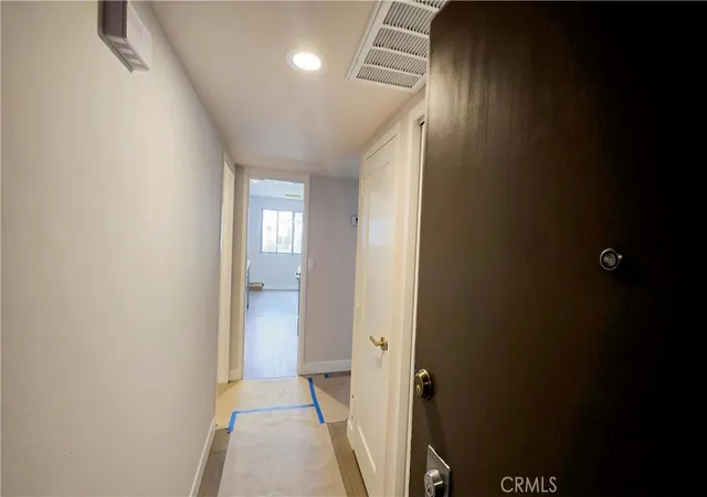 2nd image of 7250 Franklin, Los Angeles, CA 90046