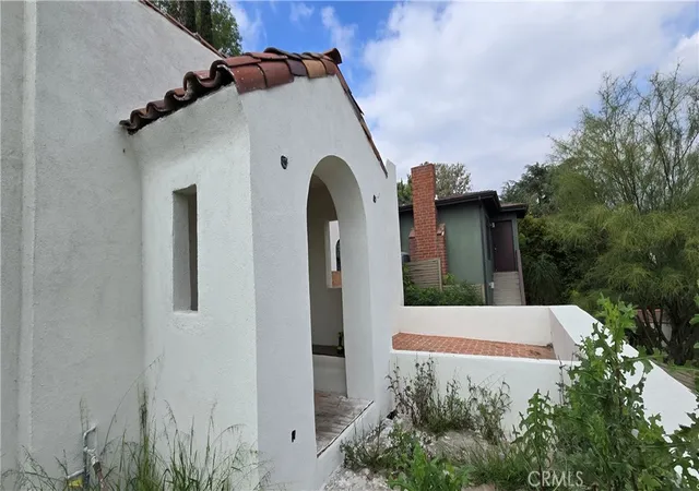 3rd image of 2680 Ivan Hill, Los Angeles, CA 90039 | MLS# DW26079836