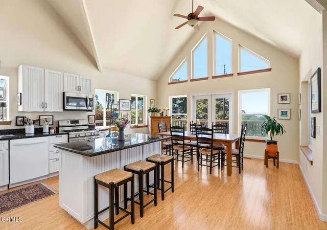 Homes for sale in Manchester, CA | 43700 Creamery Ln, Manchester, CA 95459 | MLS# C1-11348