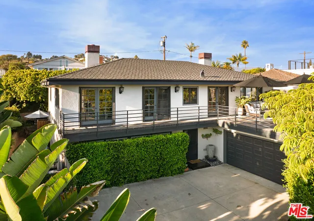 Homes for sale in Santa Barbara, CA | 1624 Shoreline Dr, Santa Barbara, CA 93109 | MLS# 26736585