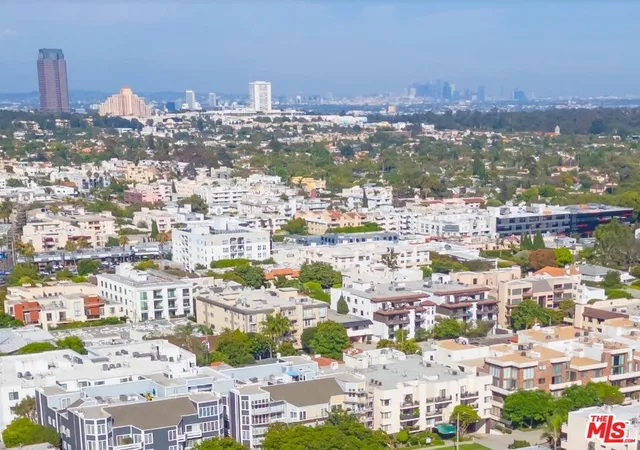 5th image of 1830 Greenfield Ave, Los Angeles, CA 90025 | MLS# 26736837