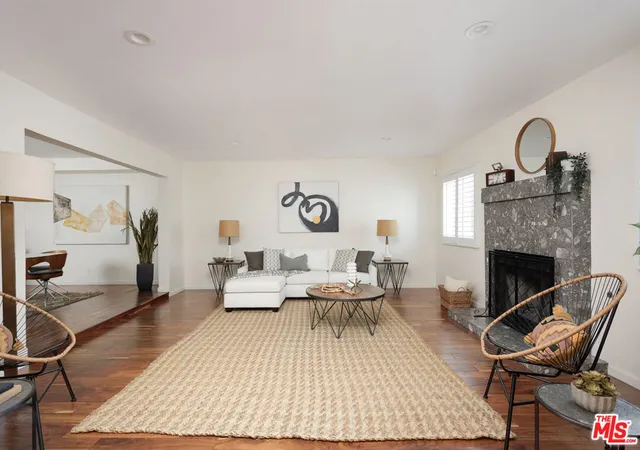 2nd image of 3247 Descanso Dr, Los Angeles, CA 90026 | MLS# 26730275