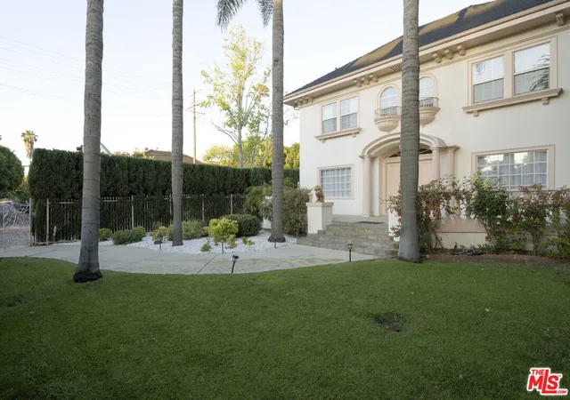3rd image of 269 S Norton Ave, Los Angeles, CA 90004 | MLS# 26666697