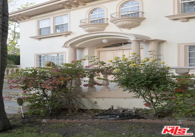 4th image of 269 S Norton Ave, Los Angeles, CA 90004 | MLS# 26666697