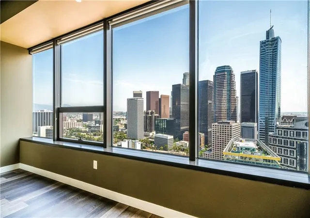 Photo 3 of Condo for sale at 1100 Wilshire #2707, Los Angeles, CA 90017 | MLS# OC26082150 | Listing updated on 2026-05-20