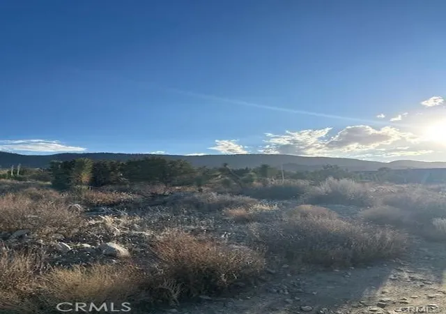 5th image of 0 Yucca, Pinon Hills, CA 92372 | MLS# HD26082252